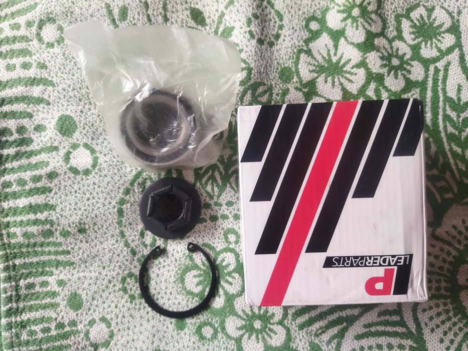 Подшипник ступици задний Ford Focus Leaderparts 302057.