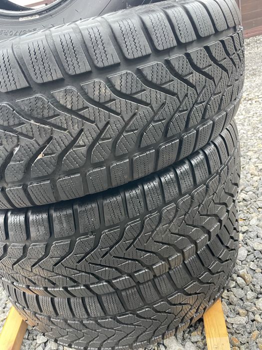 Зимова гума, шини, резина Lassa competus winter 2 245 70 16