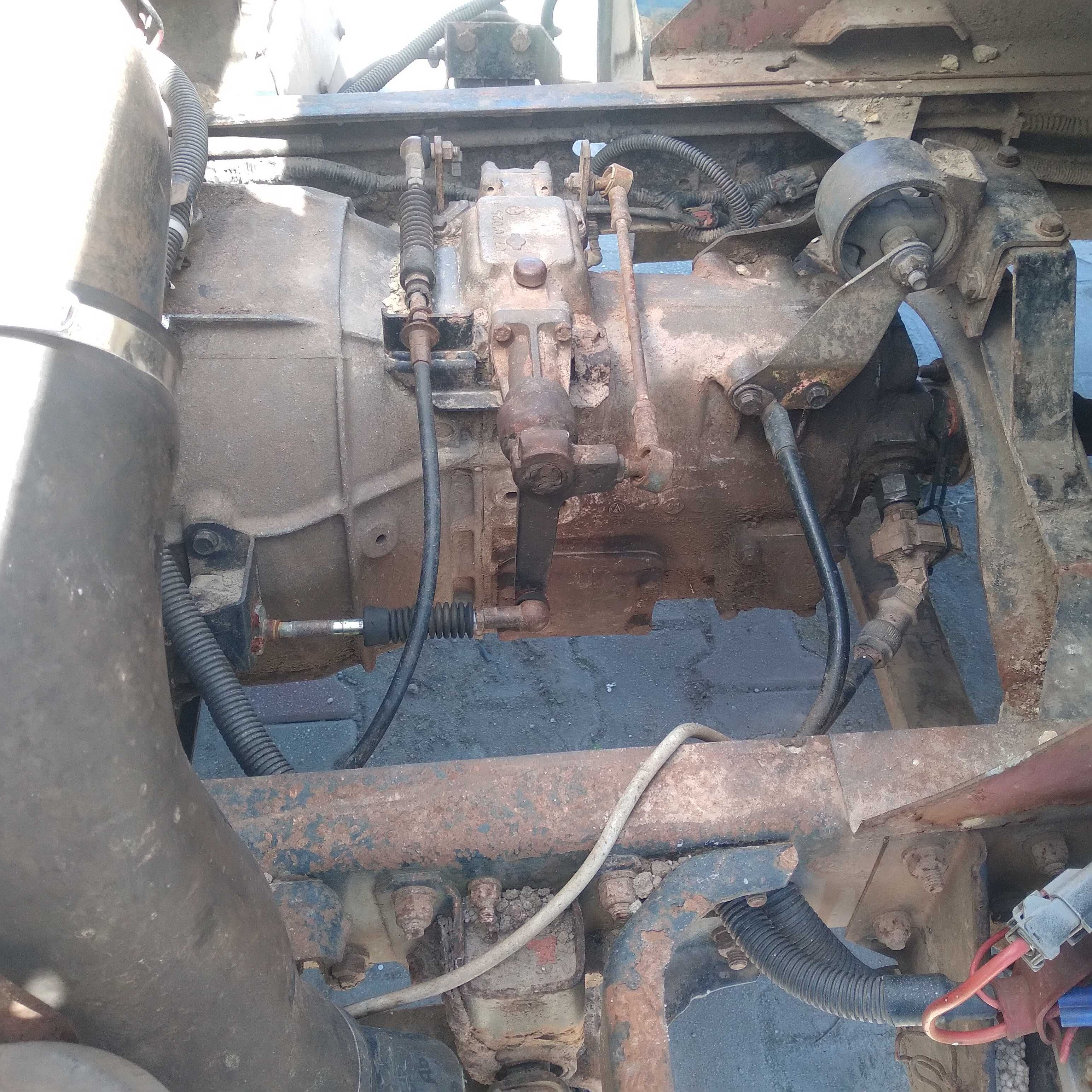 Nissan cabstar wywrotka wywrot 3.5 t