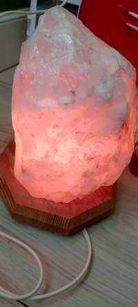 Duża lampa z minerału kwarcu różowego