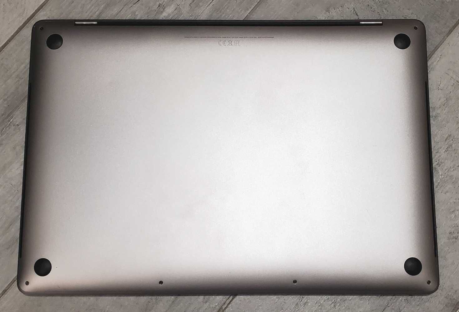 2019 MacBook Pro 16 - INTEL i7 6C 2.6 GHz - 32GB DDR4 RAM - SSD 512GB