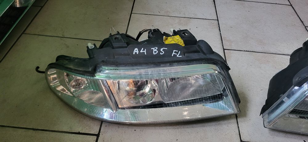 Audi A4 B5 FL Maska Zderzak Lampa Drzwi