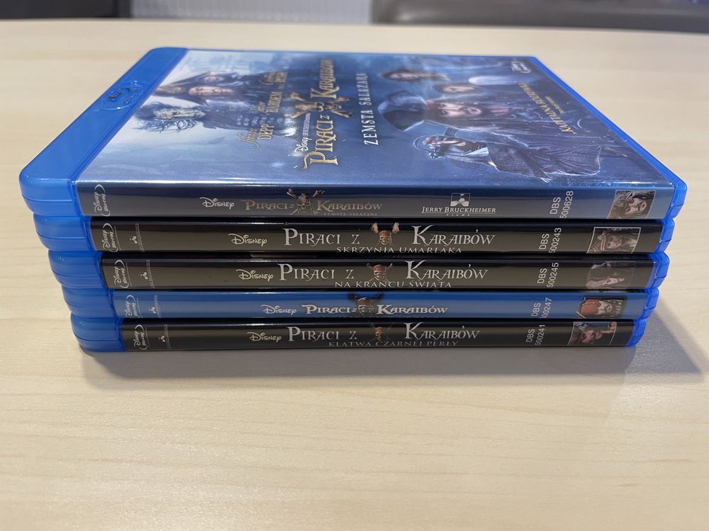 Kolekcja Piraci z Karaibów 5 płyt Blu-ray