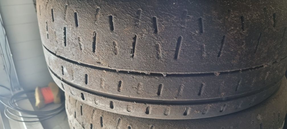 Opony Pirelli 225/40/18  RKA7 RA5