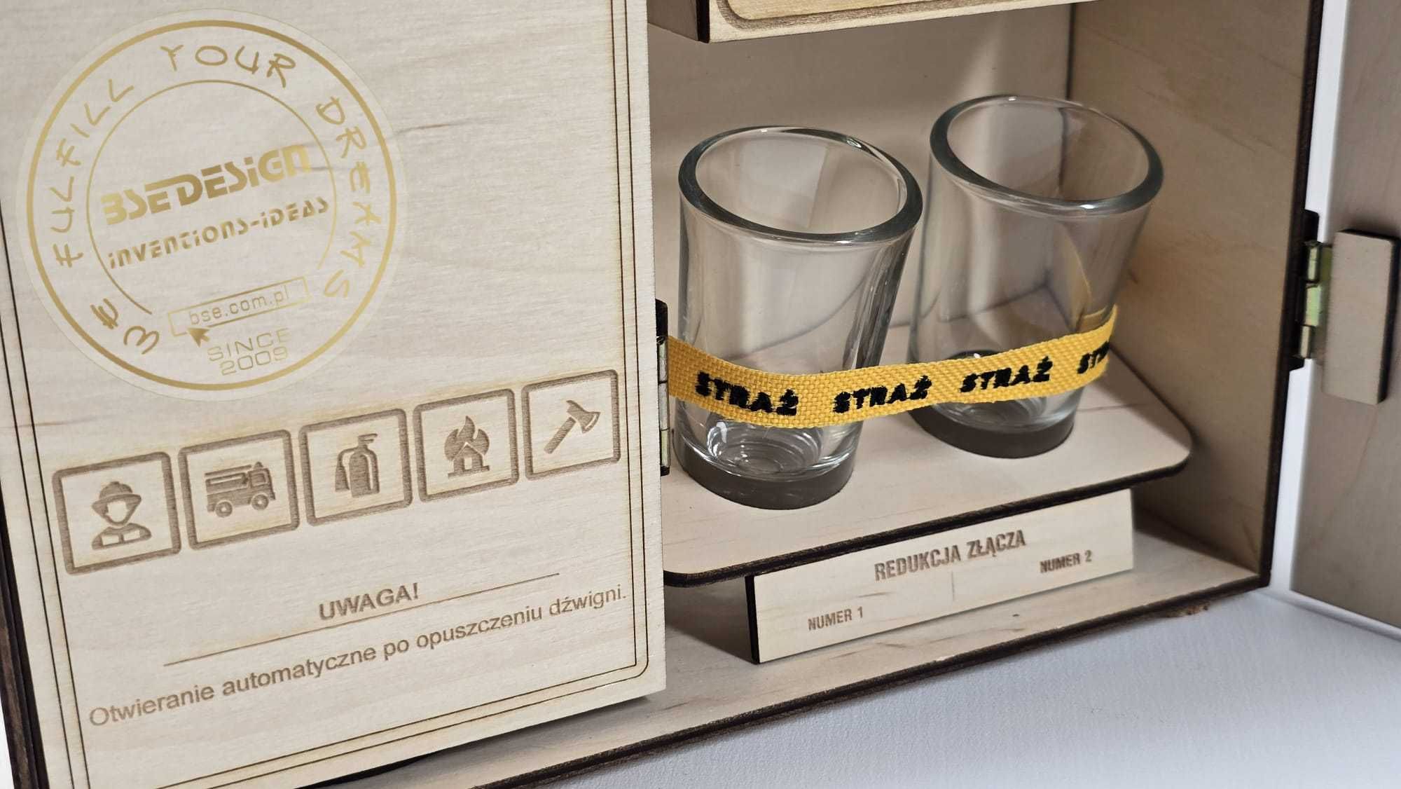 Prezent skrzynka okazjonalna ze sklejki dla Strażaka -006