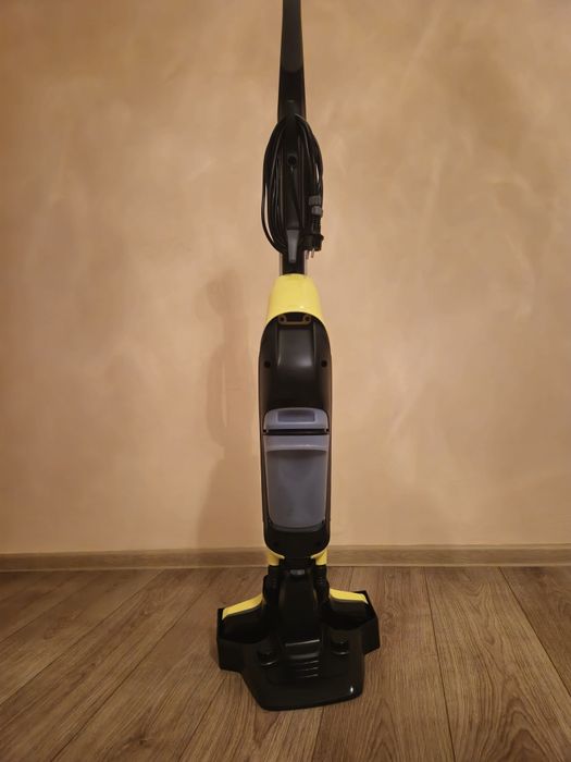 Миючий пилосос Karcher FC5