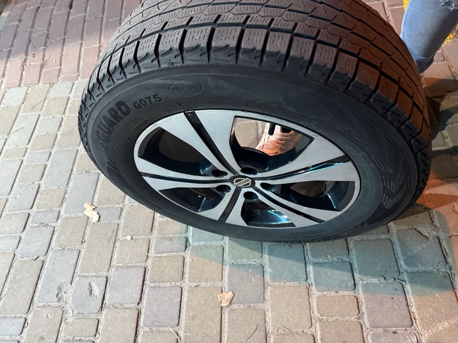 Диски  5*114.3  + гума зимова 225/65r17