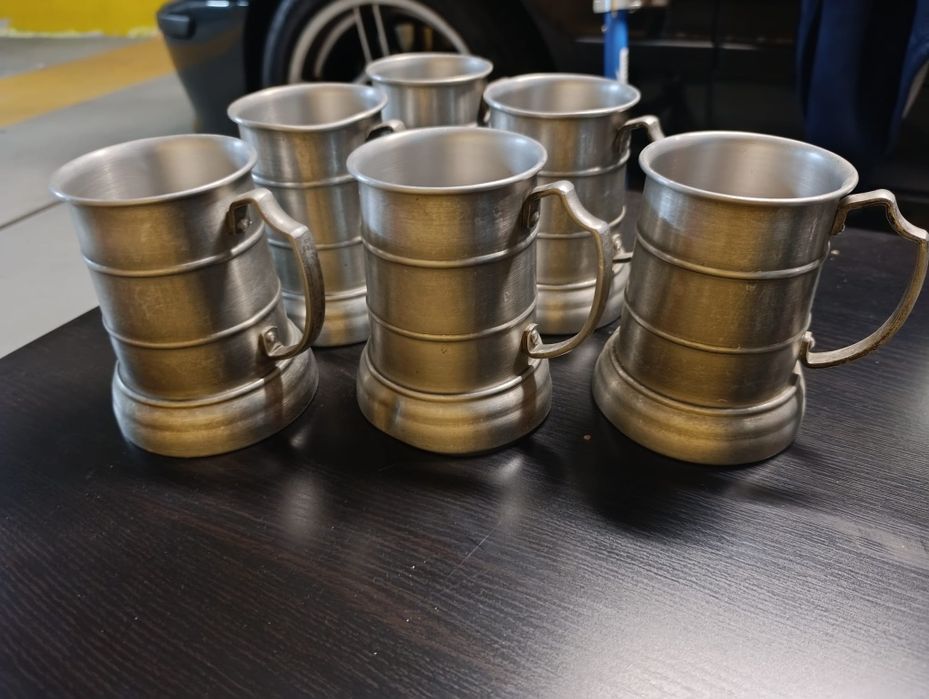 6 Canecas em estanho