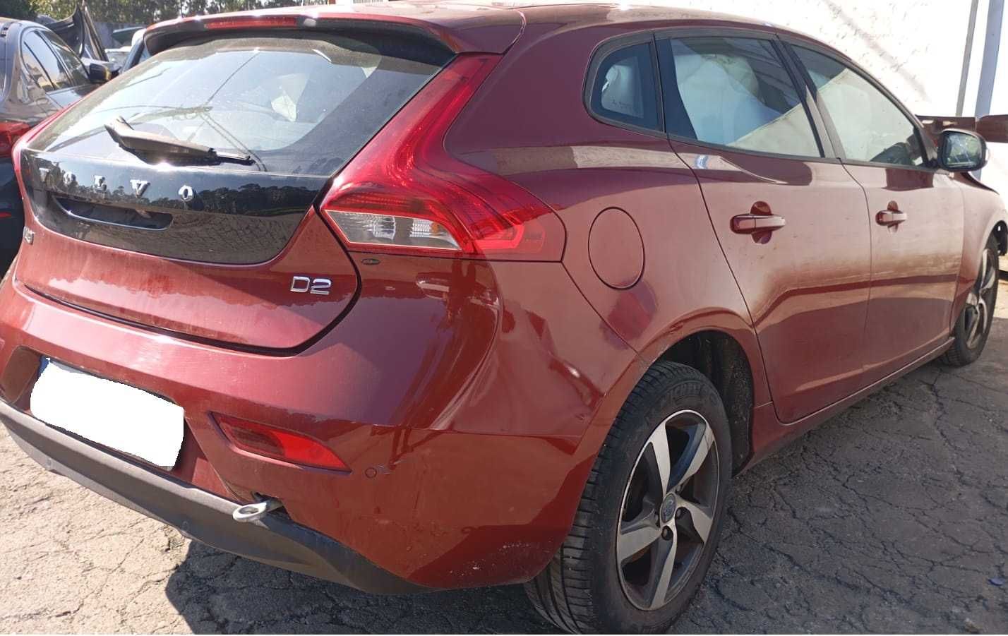 Volvo V40 1.6 Diesel 2014 | PARA PEÇAS |