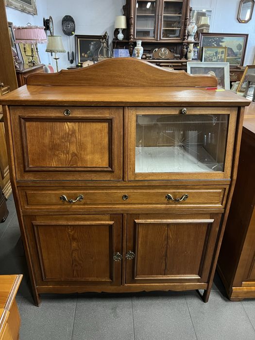 Drewniana szafka/Raty