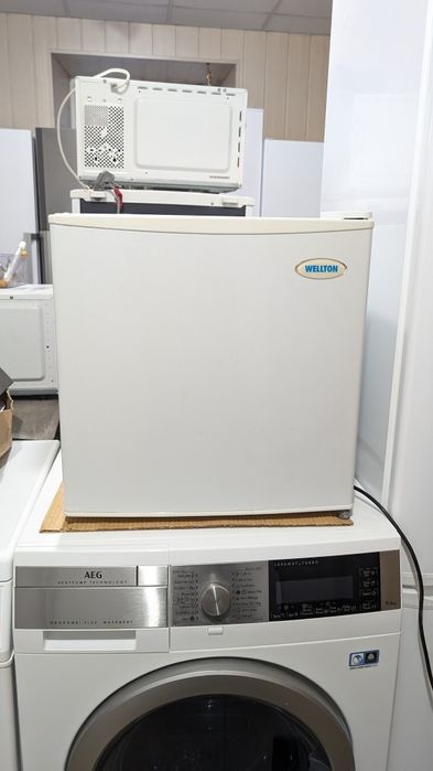 Міні холодильник Wellton