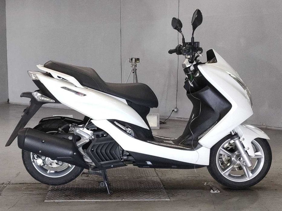 Скутер з Японії Yamaha MAJESTY 155S з документами в АртМото Суми