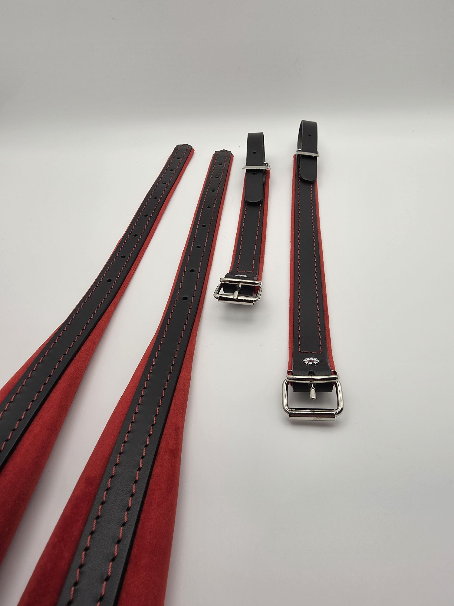 WŁOSKIE pasy nośne do akordeonu BLACK/RED 80b
80b