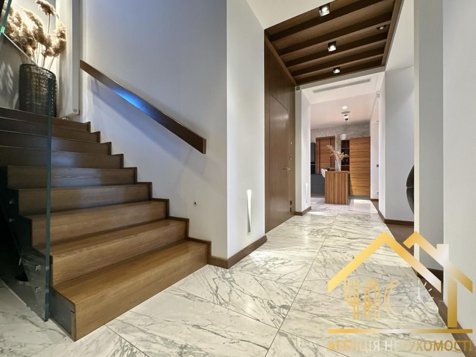 ‼️Будинок мрії у Zoloche‼️ з басейном і гостьовим котеджем!