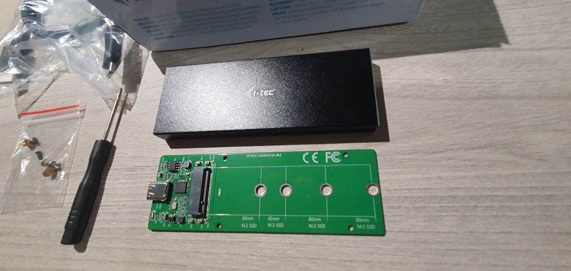 Obudowa adapter dysku SSD M.2 B+M key NVMe