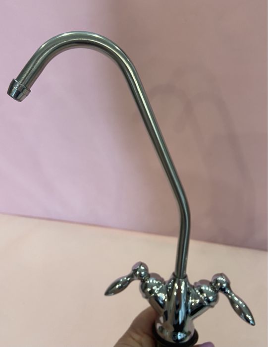 Смеситель кран  для ванной и фильтра воды