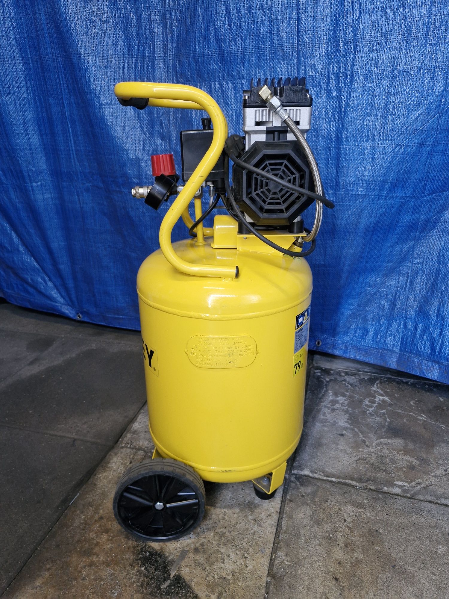 Kompresor  Stanley 50l cichy
