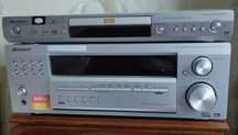 Усилитель и видеомагнитофон pioneer