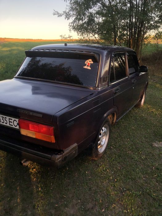 Продам жигуль ваз 2107