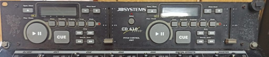 Double CD Player with Loop