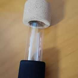 2 Tubos para ponteiras e anzóis