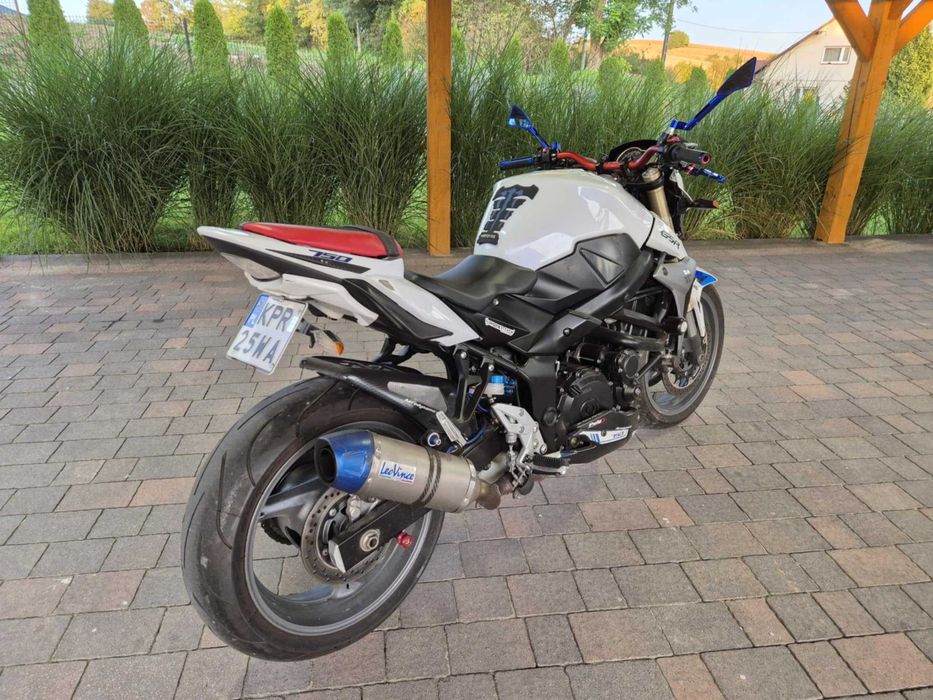 Suzuki GSR750 106 Koni ,  2014 19.900tys.km
