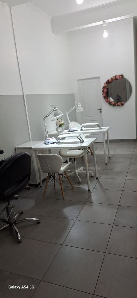 Mesas Manicure alugar, salas de Estéticas