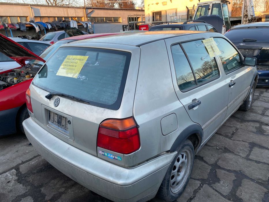 1996 Volkswagen Golf III 1.8b wszystkie części USA