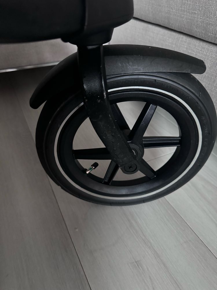 # Black wózek Thule urban glide 2 gondola i spacerówka z akcesoriami
