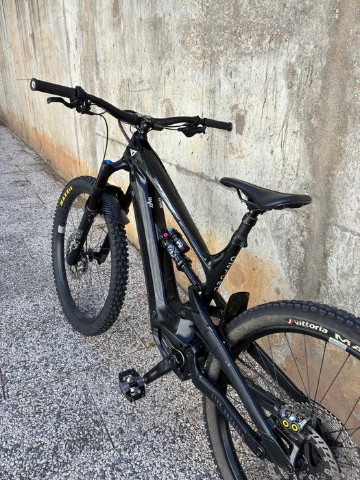 Ebike YT Decoy MX Core 3