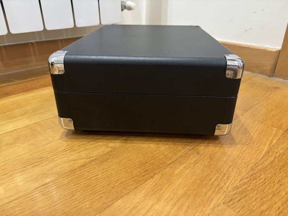 Crosley Cruiser Deluxe Gira-discos Preto