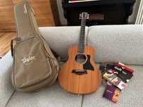 Guitarra Acústica Taylor