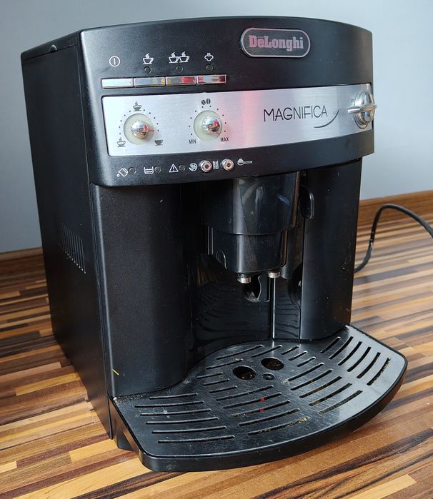 Ekspres Delonghi Magnifica