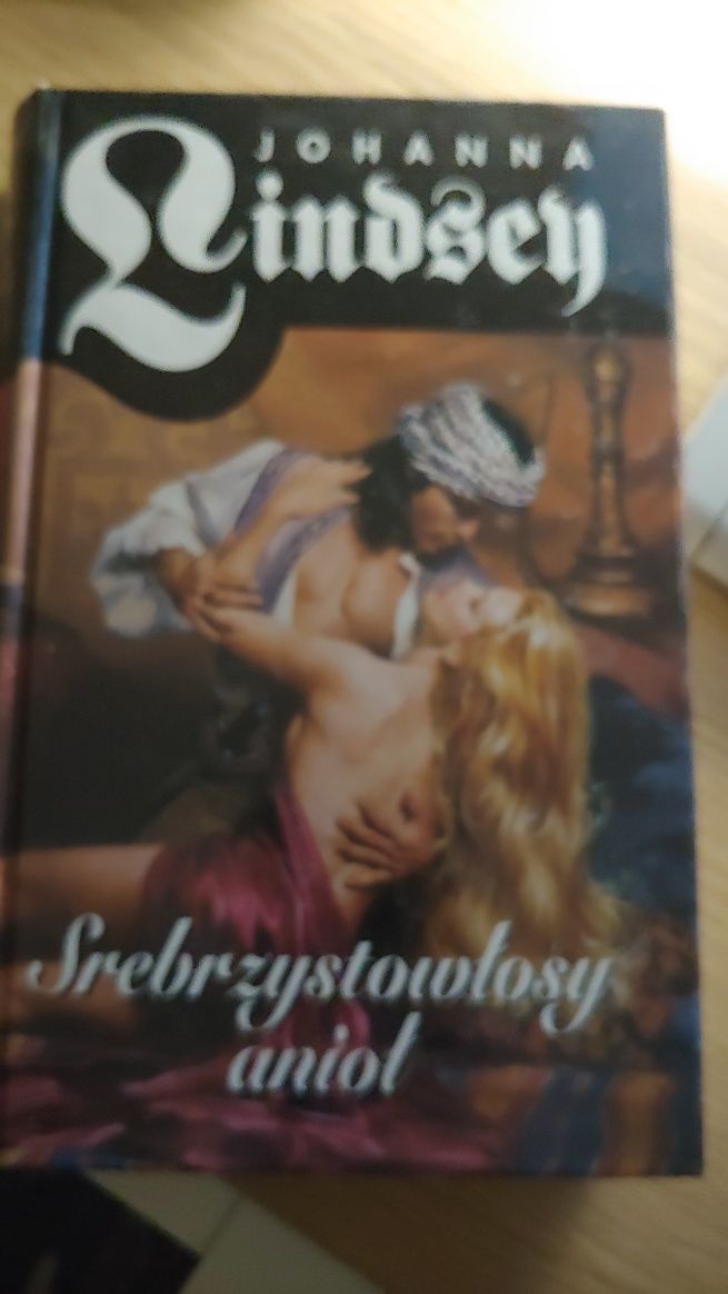 Johanna lindsey srebrzystowłosy anioł