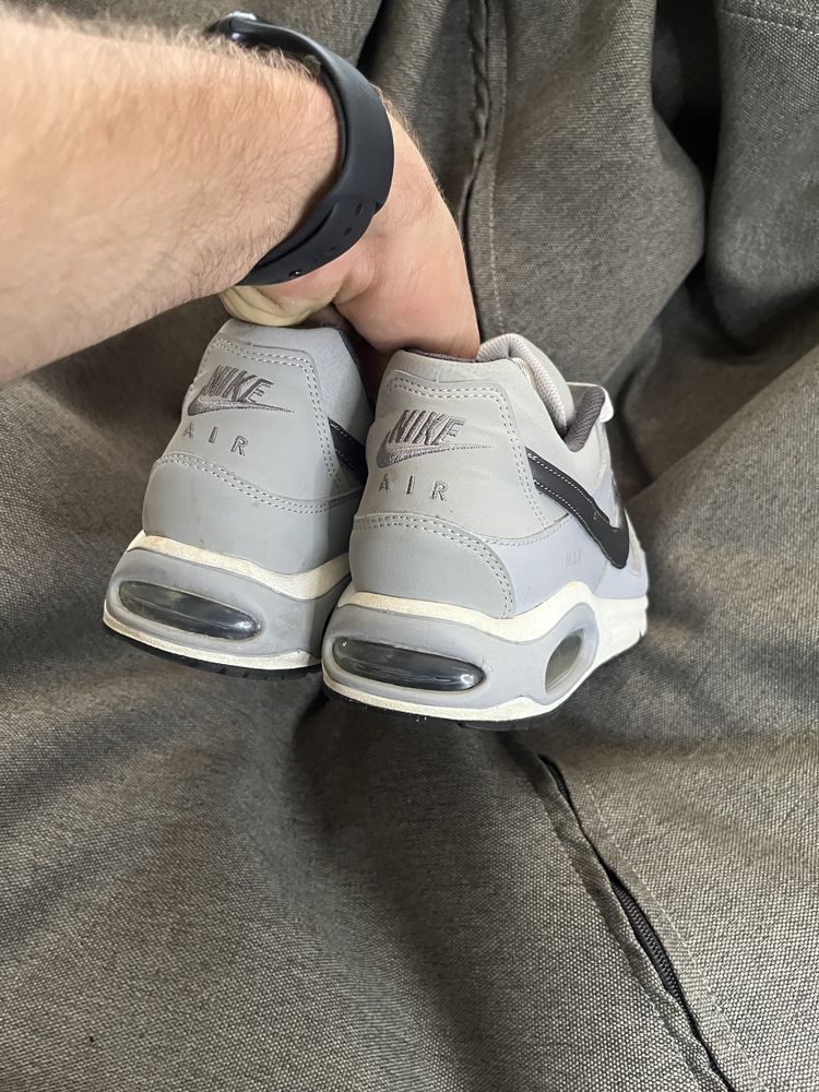 Кросівки NIKE AIR MAX COMMAND 43 27.5 кроссовки найк аир макс команд
