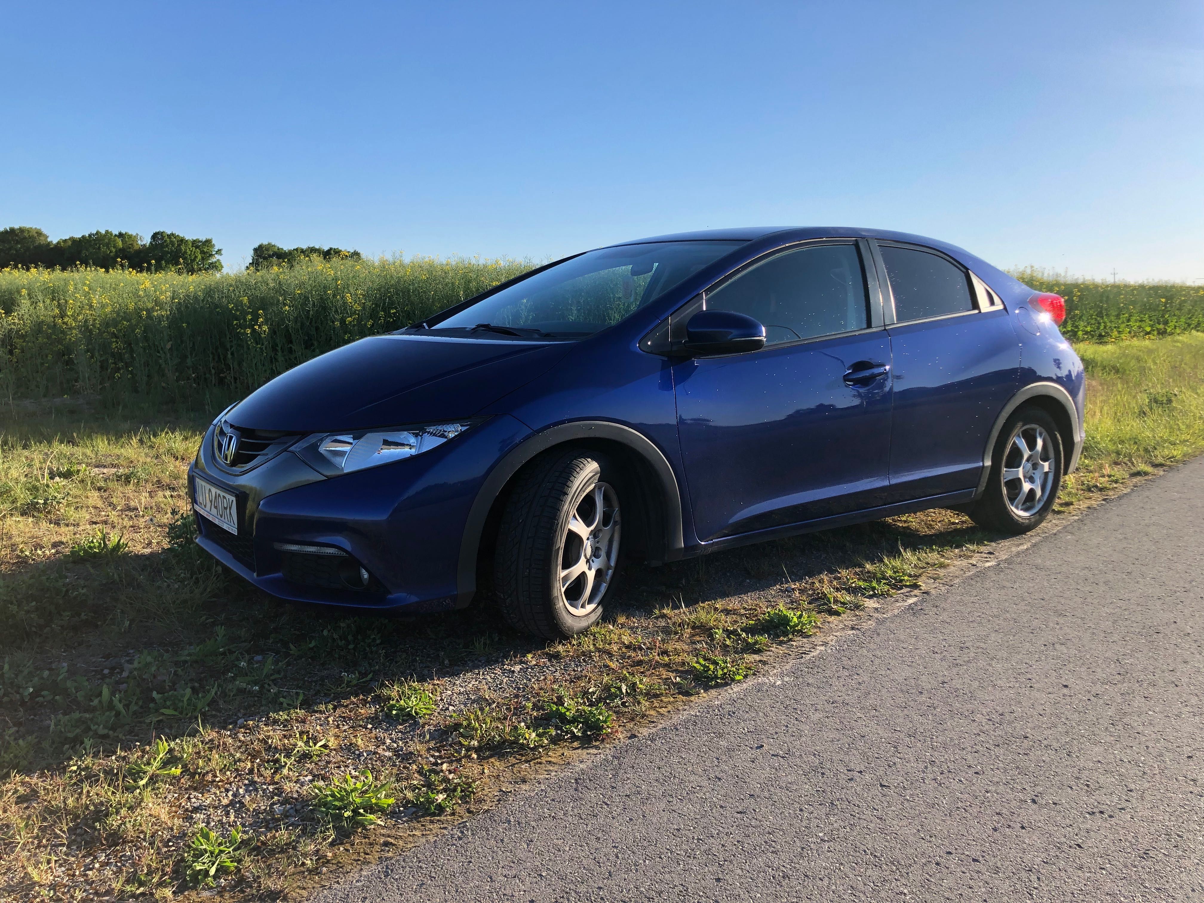 HONDA Civic 1.8 I-VTEC 2012 r. Bezwypadkowy Kamera Ledy