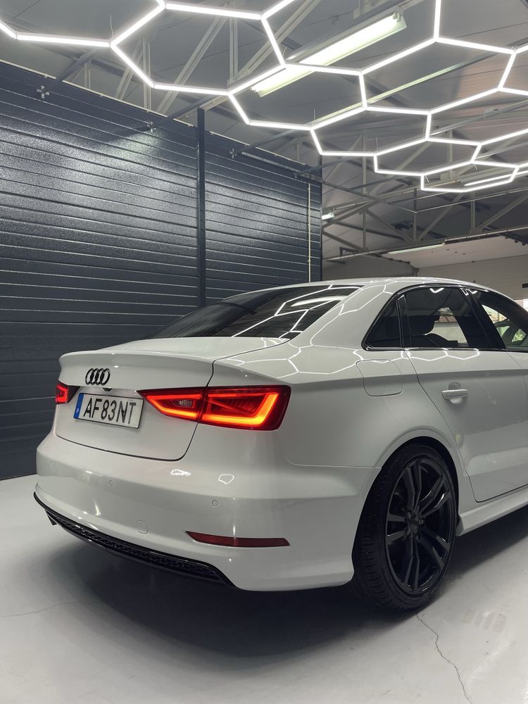 AUDI A3 LIMOSINE 2.0 TDI