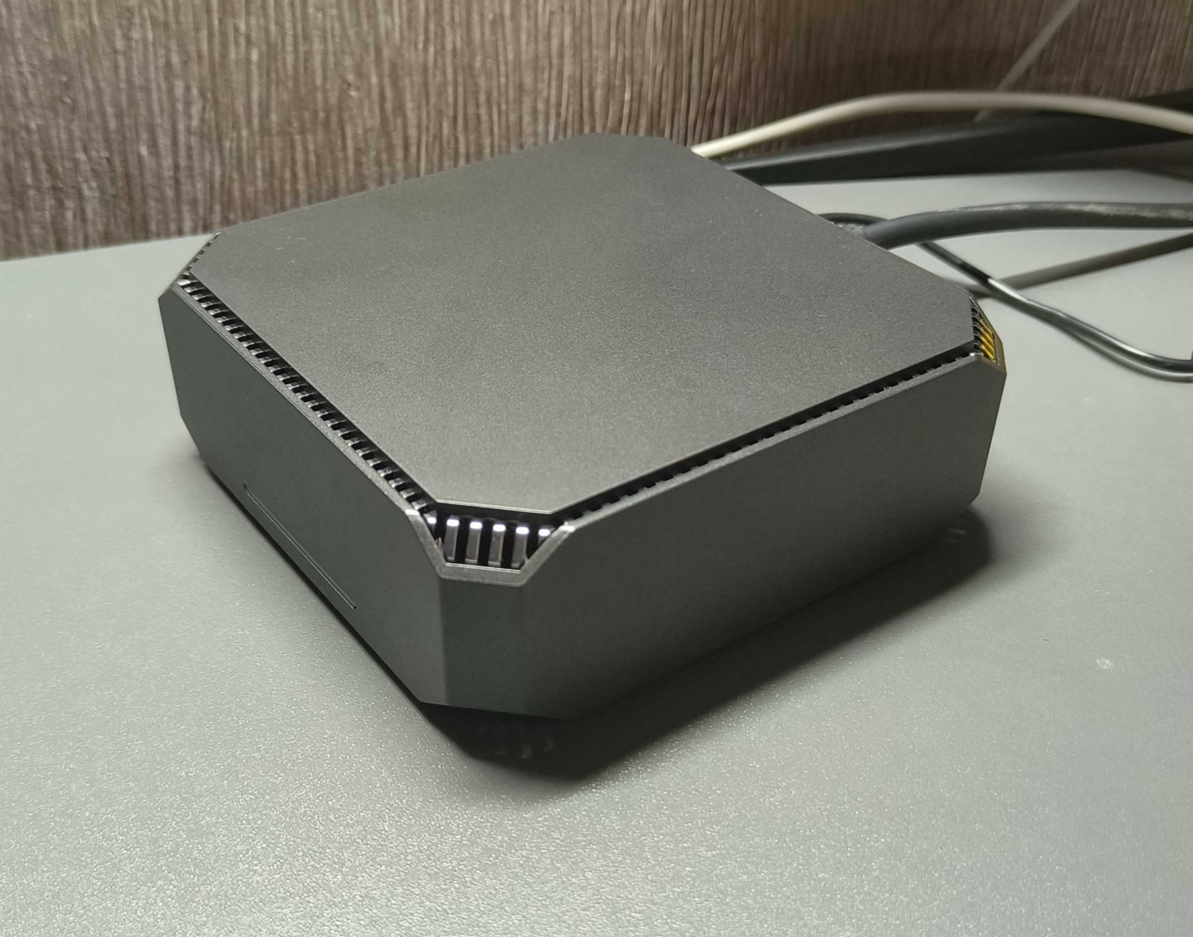 Міні-ПК Firebat AK2 Plus 8/256Gb + Logitech M190