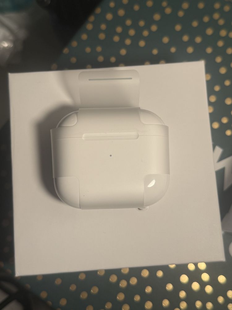 Airpods 3 Generacji