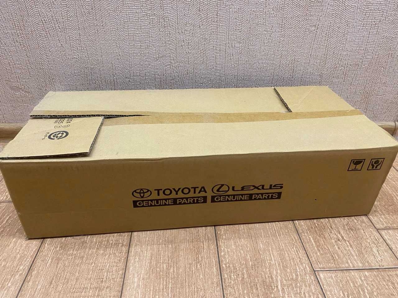 Денний ходовий ліхтар на Lexus NX200T