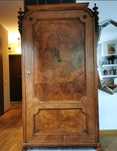Biedermeier kolekcjonerska szafa orzech