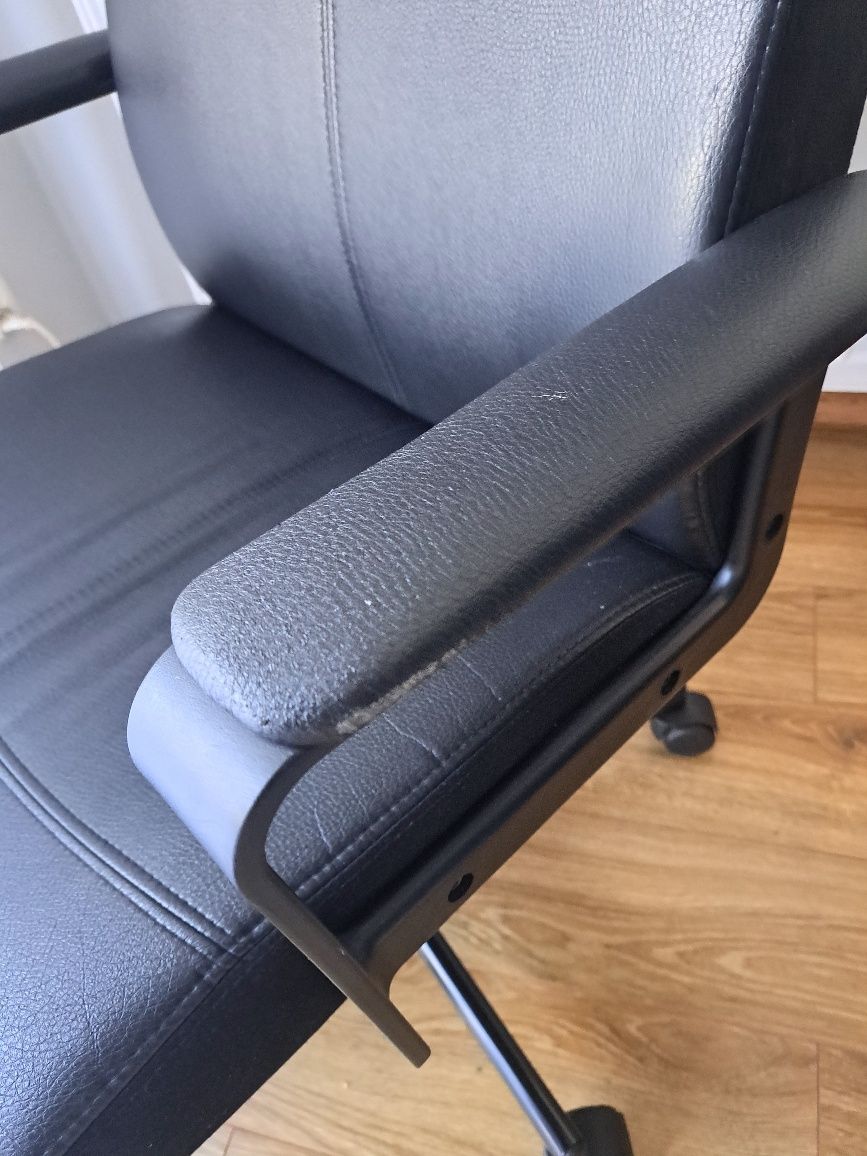Krzesło obrotowe IKEA MILLBEGET