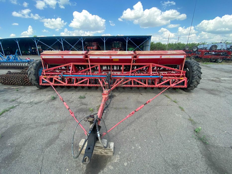 Сівалка зернова травяна СЗТ-5,4 2011 р.в. Ельворті