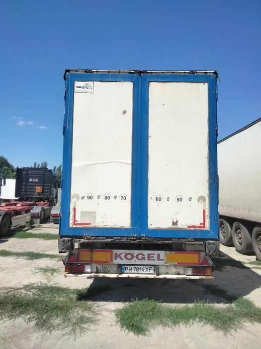 Продам свой тягач Renault Magnum 2003 с полуприцепом штора kogel