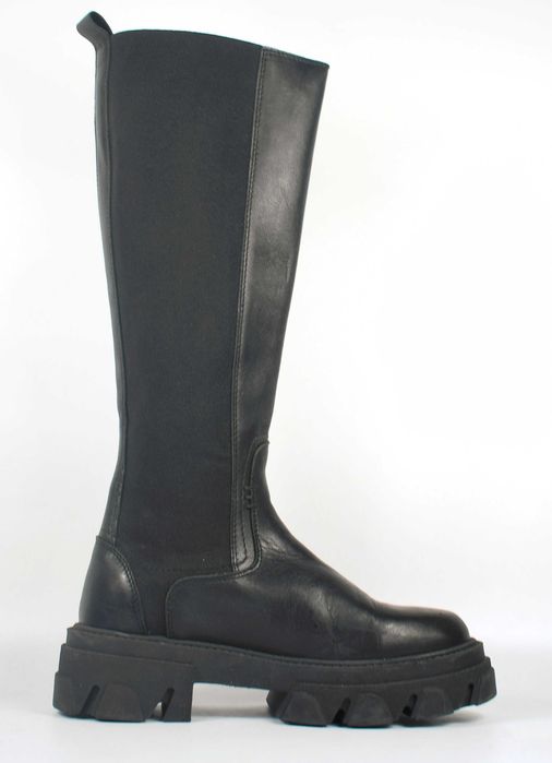 Używane skórzane kozaki Pavement roz. 38