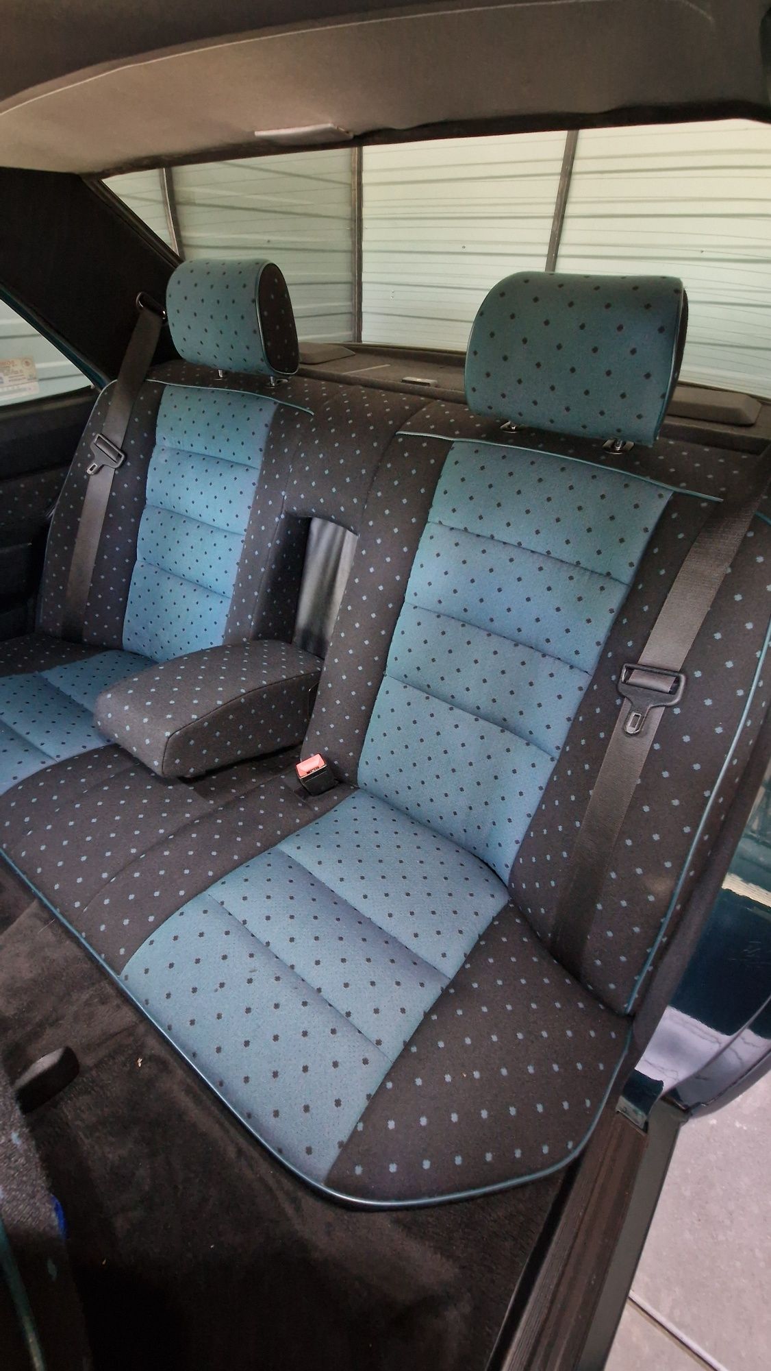 Mercedes w201 2.5D Avantgarde Verde