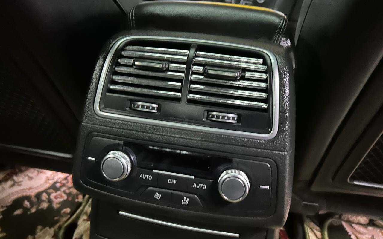 Audi A7 2015 року