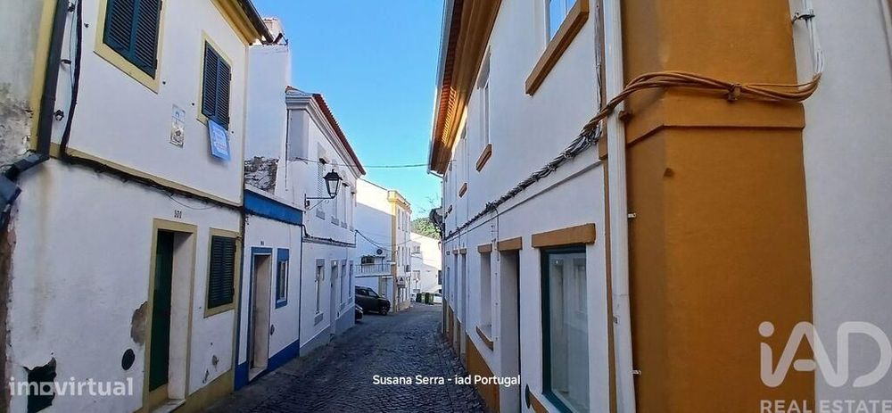 Casa tradicional T2 em Sé e São Lourenço de 76,00 m2