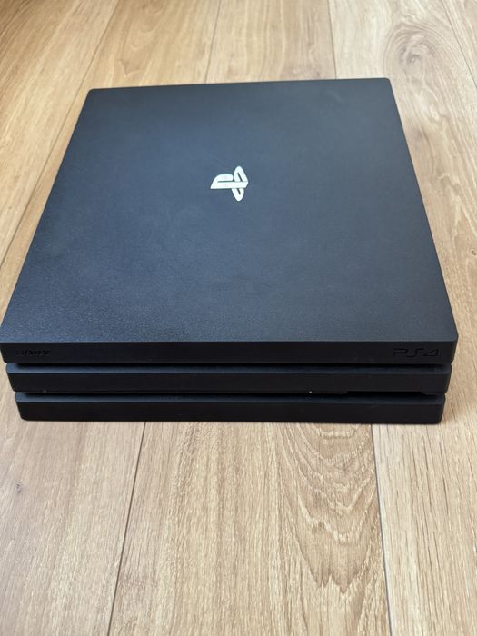 Sony PlayStation 4 pro остання ревізія CUH 7216B