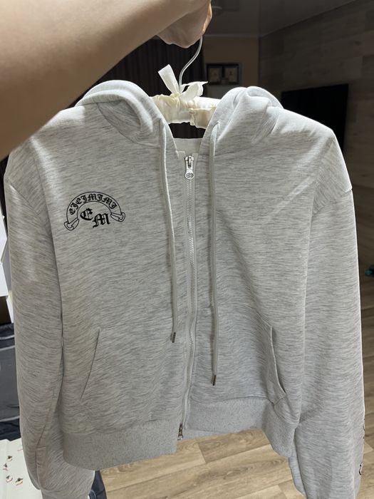 Толстовка з капюшоном розмір М Зіпка